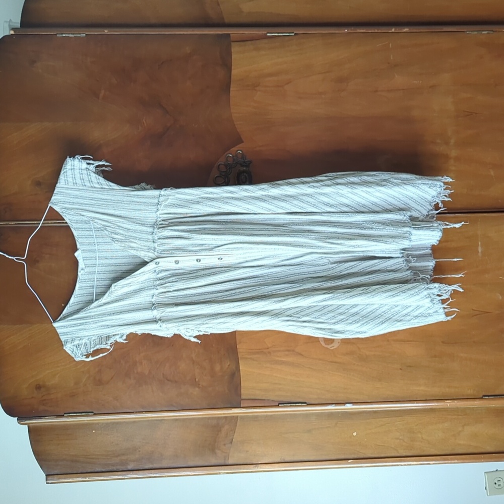 CJLA Distressed Tunic
